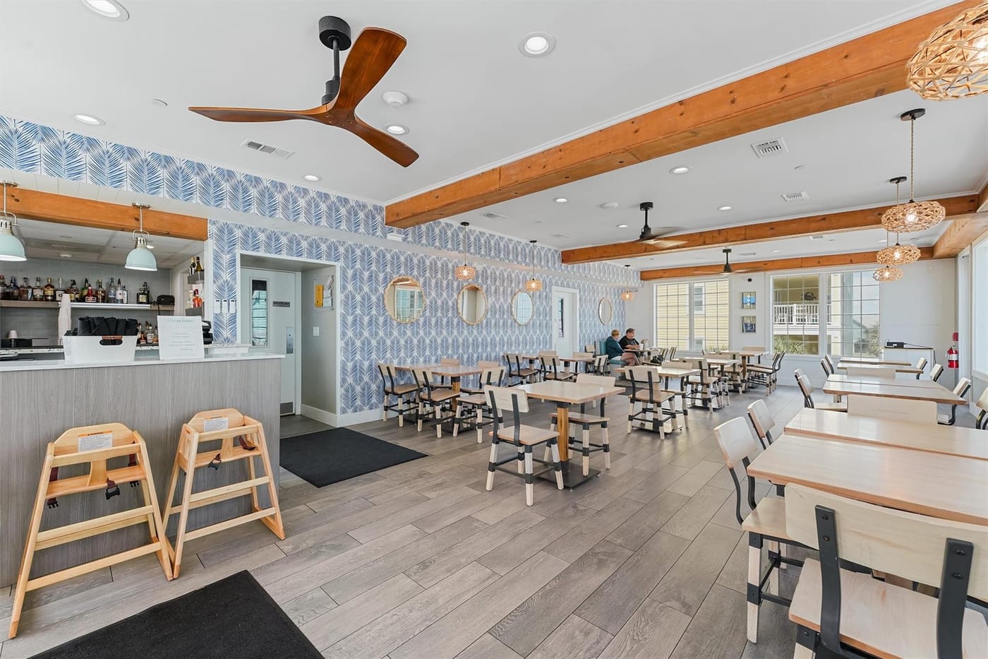 Beach Club bar and lounge