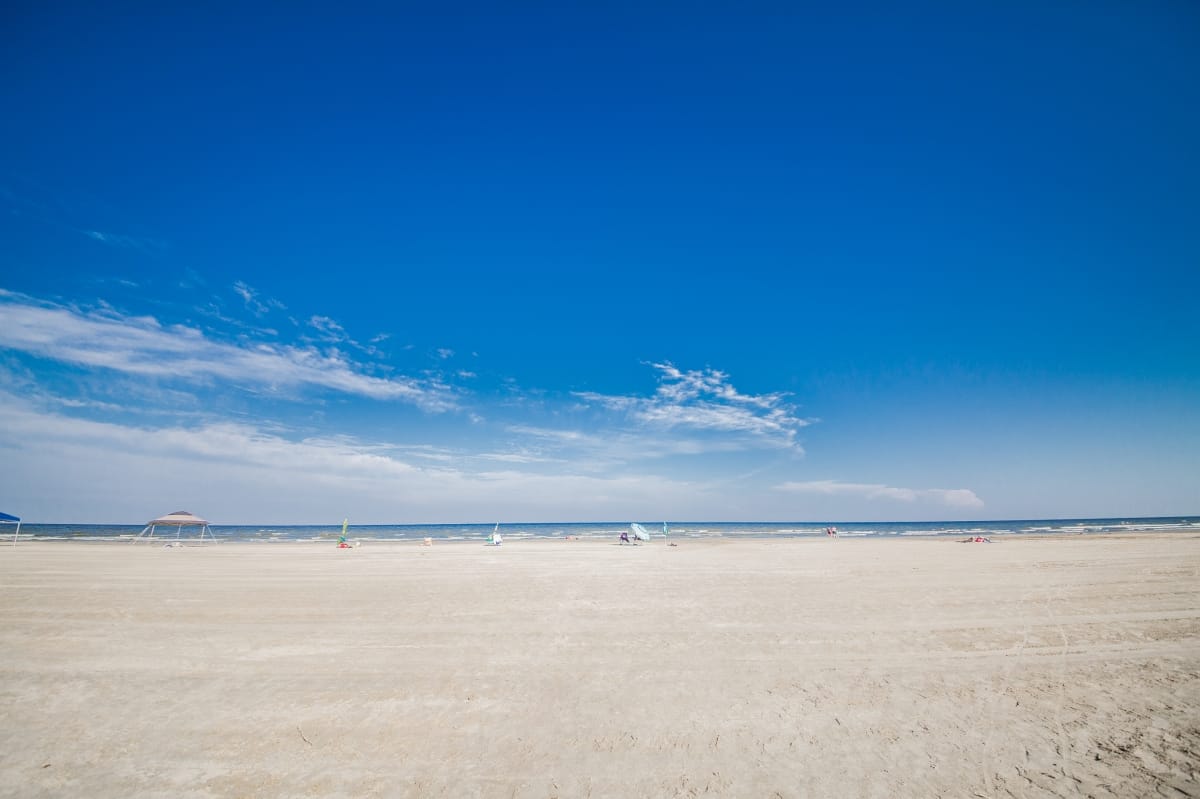 A sunny day on the Gulf beach at Pointe West, Galveston
